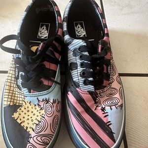 Vans Patchwork Graphic Low-Top Sneakers in Pink, Black, Light Blue, Yellow